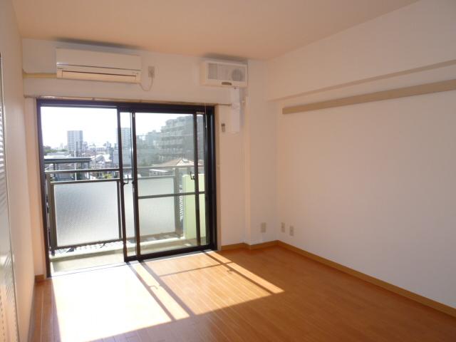 401号室